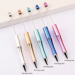 Set di cinque penne a sfera fai-da-te con finiture UV galvanizzate in vari colori brillanti.
