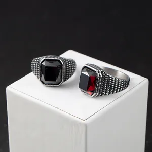 Bagues vintage en acier inoxydable pour hommes avec pierres rouges et noires