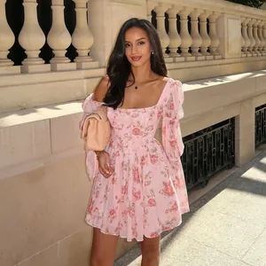Robe Mini Imprimée Rose Col Carré Manches Bouffantes Évasées Dos Nu À Nouer Style Vintage Français Pour Femmes