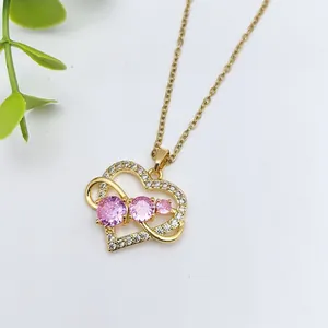 Collana con pendente a cuore d'oro con zirconi rosa e catena in acciaio inossidabile