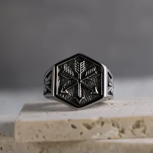 Vintage punk titanium steel ring with hexagonal arrow design for fashion men and women