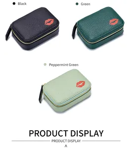 Echtleder-Lippenstifttaschen in Schwarz, Grün und Mintgrün mit eleganter Lippen-Stickerei.