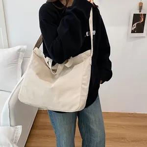 Borsa tote capiente in velluto a coste beige da donna, elegante borsa a tracolla