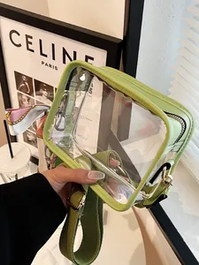 Sac bandoulière transparent en PVC de style coréen avec bordure verte et foulard décoratif