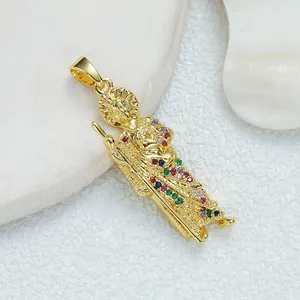 Lussuoso ciondolo San Judas Tadeo placcato oro 18K con zirconi colorati per collane DIY