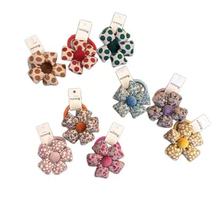 Élastiques à cheveux adorables en tissu à fleurs et pois pour fillettes variés