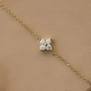 Elegant S925 silver clover anklet with 18k gold plating and round-cut cubic zirconia accents