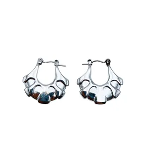 Vintage stainless steel scalloped hoop earrings with high-polish silver finish for women