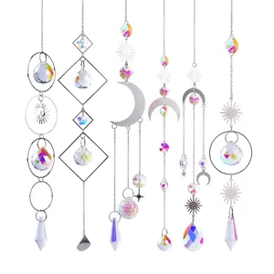 Juego de 6 atrapasoles de cristal plateado con diseños de luna y sol para colgar ventanas.