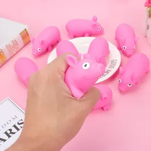 Nahaufnahme von rosa Schweine-Quetschspielzeug zur Stressbewältigung und Entspannung