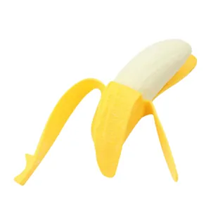 Realistisches geschältes Bananen-Quetschspielzeug zum effektiven Stressabbau für alle.