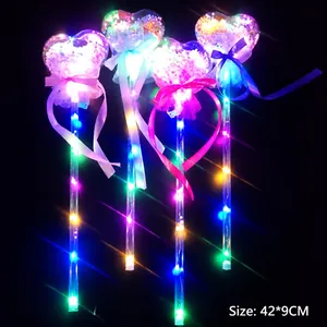 Bacchetta magica a LED a forma di cuore per feste e concerti, dimensioni 42x9cm, luminosa