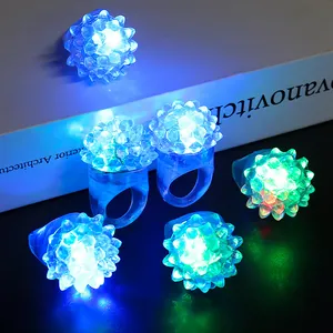 Anillos LED brillantes de goma suave para conciertos y Halloween