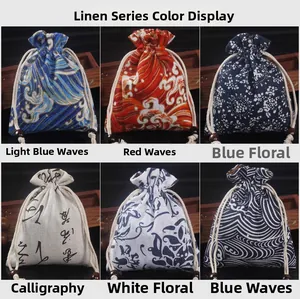 Pochettes en lin de style traditionnel avec cordon de serrage en six motifs variés.