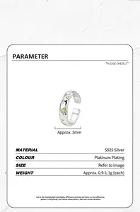 Détails techniques de la boucle d'oreille en argent S925 avec émail vert et design irrégulier