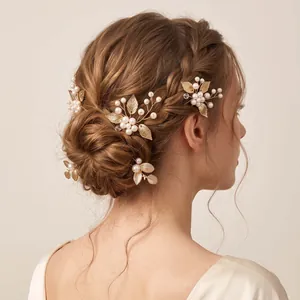Ensemble de pics à cheveux élégants en perles et feuilles dorées pour coiffures mariée