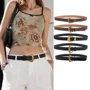 Ceinture en Cuir PU Vintage pour Femmes Avec Boucle en Métal Sculpté Rétro et Rivets Décoratifs pour Jeans Pantalons Style Boho