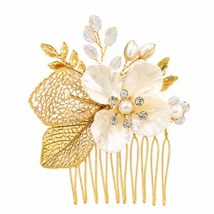 Elegante pettine per capelli da sposa in oro con fiori in acrilico e perle