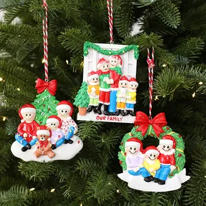 Christmas Family Resin Ornament Personalized Family Tree Wreath Hanging Decoration Festival Holiday Home Party Decor X-mas Gift