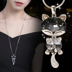 Fashion Women Cat Pendant Long Necklace Korean Style Sweater Chain Artificial Crystal Rhinestone Inlaid Jewelry Accessory