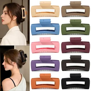 Pince À Cheveux Mate Grande Carrée Creuse Géométrique Plastique Antidérapante Barrette Outil De Coiffage Pour Femmes