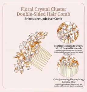Détail du peigne à cheveux floral doré avec strass montrant la conception de pétales et de feuilles