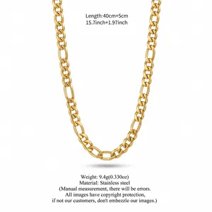 Élégant collier maille Figaro en acier inoxydable doré idéal pour les styles superposés