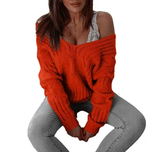 Stilvoller orangefarbener schulterfreier Strickpullover mit Doppel-V-Ausschnitt Herbst