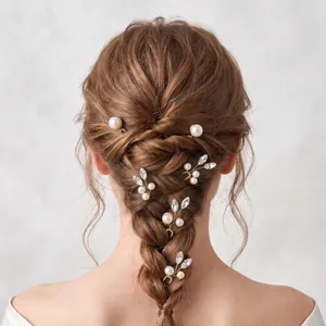 Elegantes handgefertigtes Braut-Haarnadel-Set mit Perlen und Strass für die Hochzeit