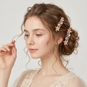 Retro butterfly hair clip set with sparkling rhinestones for elegant hair styling