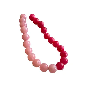 Stylish dopamine acrylic beaded necklace with round pink and red beads for summer beach look