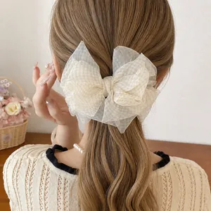 Fermaglio per capelli romantico con fiocco in organza per acconciature eleganti