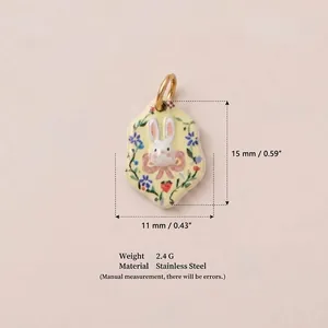 Vue détaillée des dimensions du pendentif en acier inoxydable lapin imprimé de 15 mm