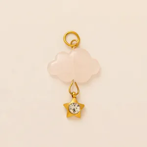 Goudkleurige roestvrijstalen DIY-hanger met een roze wolk en een ster van fonkelend strass