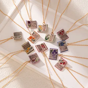 Collier Pendentif en Forme de Livre Vintage Cuivre Émail Fleur du Mois de Naissance Colliers pour Femmes Bijoux Exquis