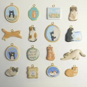 Ciondoli a forma di gatto in acciaio inossidabile placcato oro 18k per gioielli fai da te