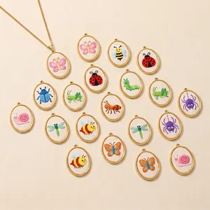Stainless Steel Oval Animal Insect Embroidery Pendant Necklace For Women Vintage Embroidered Butterfly Bee Beetle Jewelry Accessory