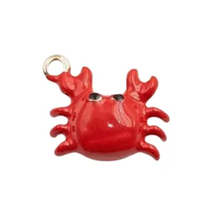 Detailgetreuer roter Emaille-Krabbentalisman für DIY-Schmuck mit 18 Karat Vergoldung