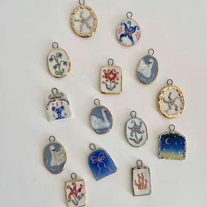 Pendentifs en céramique imprimés vintage avec motifs cygne, fleurs et nœuds pour bijoux DIY