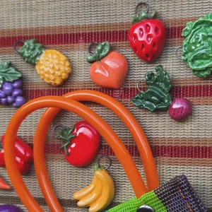 Bunte Emaille-Anhänger aus Edelstahl in Obst- und Gemüseform für DIY-Schmuckherstellung