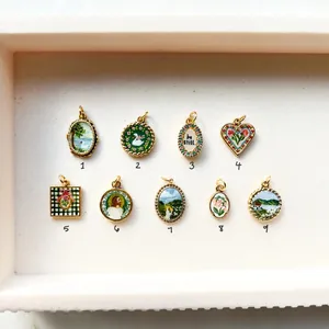 Sammlung von Edelstahl-Anhängern im Ölgemälde-Stil mit verschiedenen künstlerischen Designs
