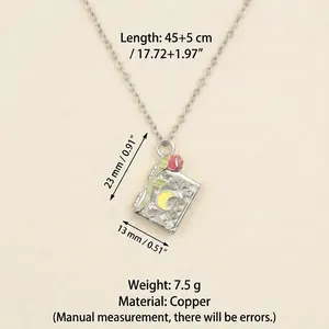 Collar relicario libro vintage en plata con diseño de rosa y luna para mujeres