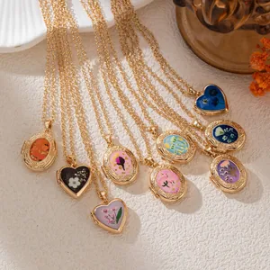 Vintage Copper Floral Locket Necklace Opening Heart Oval Photo Frame Elegant Botanical Flower Pendant Necklace For Women