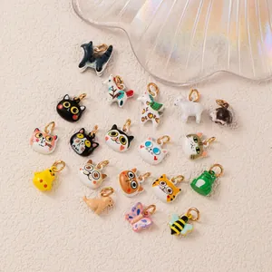 Pendentif de Série d'Animaux de Chat de Dessin Animé pour Accessoires de Fabrication de Bijoux Bricolage Charmes d'Animaux Mini en Cuivre Plaqué Or pour Colliers Bracelets