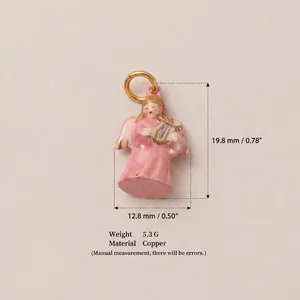 Vue détaillée de la breloque ange rose 3D en cuivre avec dimensions et caractéristiques