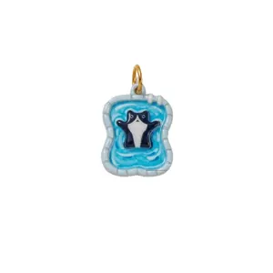 Playful skiing cat pendant with 18K gold plating for DIY jewelry making and sports gifts