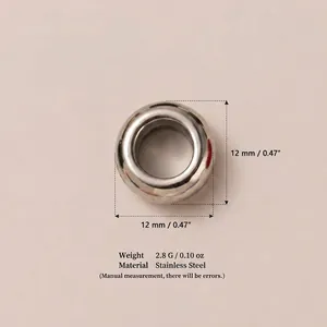 Detailed view showing dimensions and weight of high-polished stainless steel bead