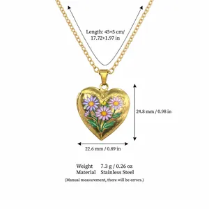 Gouden hart medaillon ketting met paarse madeliefje en afmetingen van het product