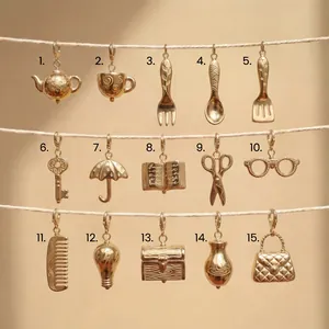 Collana in Acciaio Inossidabile con Ciondolo Attrezzo Placcato Oro 18K Catena Graffetta Perla Artificial Serpente per Donna Gioielli DIY