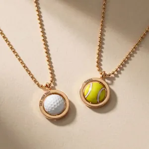Collier sport vintage avec pendentifs rotatifs en forme de balles de golf et tennis